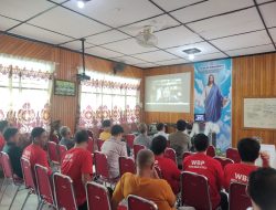 Warga Binaan Kristiani Rutan Palu Ikuti Ibadah Natal Nasional Bersama Secara Virtual