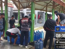 Lapas Kelas III Mamasa Laksanakan Pembagian Air Minum bagi Warga Binaan