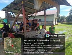 Babinsa Koramil 17/Salomekko Kodim 1407/Bone Ciptakan Keakraban Dengan Warga Binaan Melalui Komsos