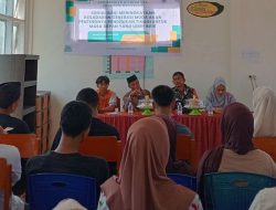 Babinsa Koramil Palakka Hadiri Sosialisasi KKN Mahasiswa : Tekankan Pentingnya Pendidikan Tinggi Bagi Generasi Muda Di Desa Binaan