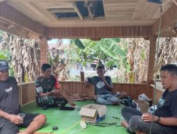 Babinsa Koramil 02/Dua Boccoe Kodim 1407/Bone Gencarkan Komunikasi Sosial Di Dusun 1 Pakkasalo