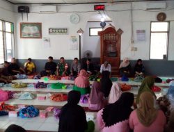 Momen Isra’ Mi’raj Di Desa Lebongnge : Babinsa Koramil 1407-03/Cenrana Ajak Warga Teladani Akhlak Rasulullah