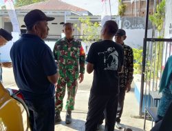 Saling Sapa Dan Berbagi Cerita: Keakraban Babinsa Koramil 1407-07/Tanete Riattang Dengan Warga Binaannya