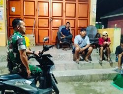 Hadir Di Tengah Malam, Babinsa 1407/Bone Beri Rasa Aman Bagi Masyarakat