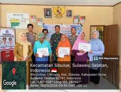 Pastikan Berjalan Aman Dan Lancar, Babinsa Koramil 11/Barebbo Dampingi Penyaluran BLT DD Desa Cinnong