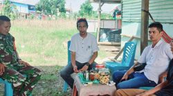 Babinsa Koramil 1407-19/Kahu Kodim Bone Sambangi Warga Binaan Guna Perkuat Jalinan Komunikasi Sosial