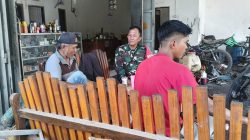 Membangun Keakraban, Aksi Nyata Babinsa Koramil 1407-06/Awangpone Kodim Bone Perkokoh Kemanunggalan TNI-Rakyat