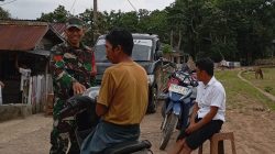 Perkokoh Kemanunggalan TNI-Rakyat, Babinsa Koramil 14/Libureng Kodim 1407/Bone Intensifkan Komsos