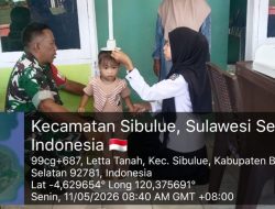 Tingkatkan Mutu Pelayanan Kesehatan Desa, Babinsa Koramil 1407-13/Sibulue Pantau Pemeriksaan Balita Dan Ibu Hamil