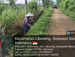 Kawal Sektor Pertanian, Babinsa Libureng Kodim 1407/Bone Gerakkan Warga Bersihkan Irigasi Desa Mallinrung