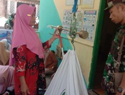Wujudkan Balita Sehat, Babinsa Kodim Bone Koramil 1407-10/Ponre Dampingi Pelaksanaan Posyandu Di Desa Binaan