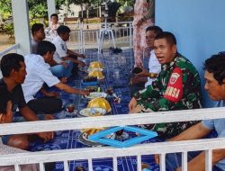 Harmonisasi Wilayah, Langkah Babinsa Koramil Sibulue Kodim 1407/Bone Bangun Komunikasi Lewat Tradisi Kebersamaan
