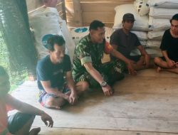 Optimalkan Metode Komsos, Babinsa Koramil 1407-11/Barebbo Sambangi Rumah Warga Desa Parippung