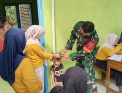 Dukung Tumbuh Kembang Anak, Babinsa Lapri Kodim 1407/Bone Kawal Pelayanan Kesehatan Posyandu Di Desa Tungke