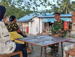 Dengar Keluh Kesah Warga Salebba, Cara Babinsa Koramil Ponre Kodim 1407/Bone Jaga Kamtibmas Kampung Binaan