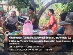 Melalui Komsos, Babinsa Koramil 1407-01/Ajangale Serap Aspirasi Dan Jaga Hubungan Harmonis Dengan Warga Desa Welado