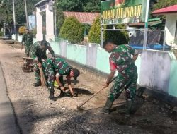 Jaga Kebersihan Dan Kerapian, Babinsa Koramil 1407-03/Cenrana Bersihkan Pangkalan Makoramil