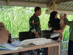 Komitmen TNI Mendukung Kesejahteraan Masyarakat, Babinsa Koramil 1407-21/Palakka Laksanakan Pendampingan Posyandu