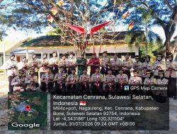 Babinsa Koramil 1407-03/Cenrana Bekali Pelajar SMA Negeri 26 Bone Dengan Kedisiplinan Melalui Pramuka