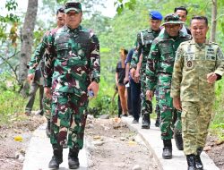 Usai Upacara Penutupan, Danrem 141/Toddopuli Beserta Rombongan Cek Langsung Hasil Pembangunan TMMD Ke 129