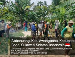 Babinsa Kodim 1407/Bone Koramil Awangpone Bersama Warga Gotong Royong Perbaiki Jalan Tani