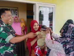 Hadir Di Tengah Masyarakat, Babinsa Koramil Sibulue Kodim 1407/Bone Dampingi Posyandu Balita Di Letta Tanah