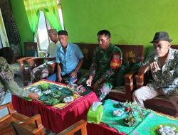 Perkuat Sinergi Dan Kebersamaan, Babinsa Koramil 15/Mare Laksanakan Komsos Bersama Masyarakat Desa Karella