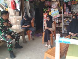 Ketika Babinsa Hadir Di Tengah Warga, Babinsa Koramil 1407-08 Lamuru Kodim Bone Bangun Ruang Kebersamaan